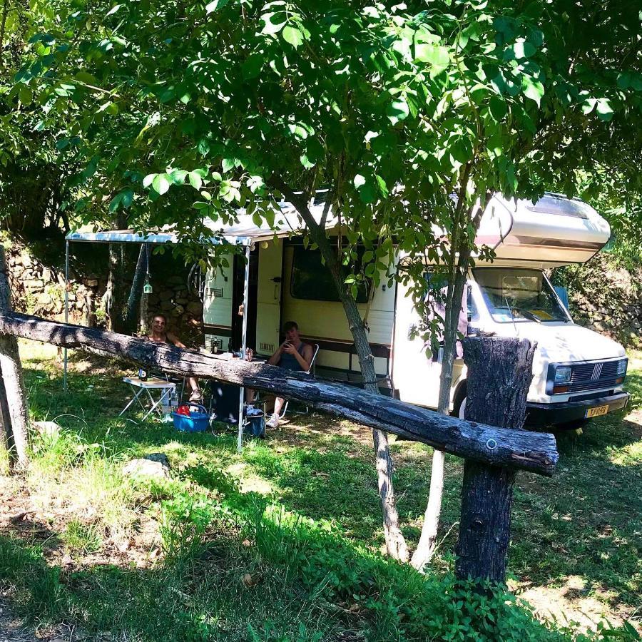Agriturismo Ca Du Chittu Carro Екстер'єр фото